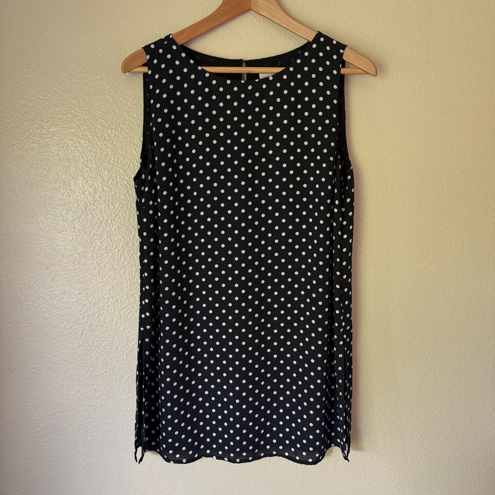 ❇️Chico's Black and White Polka Dot Sleeveless Tank 2 for $22❇️ - Picture 1 of 3